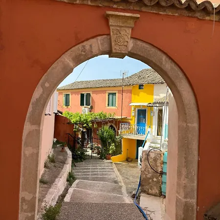 The Yellow House Corfu * Gastouri (Corfu)