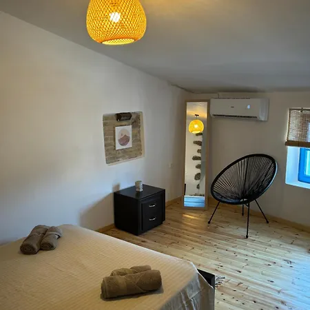 Holiday home The Yellow House Corfu Gastouri (Corfu)