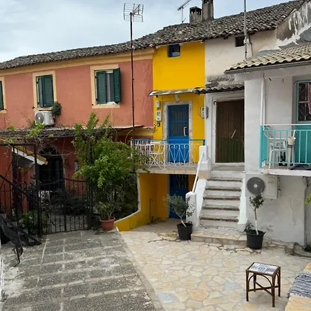 Holiday home The Yellow House Corfu *
